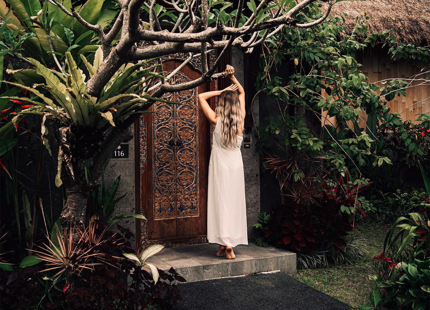 THE MIDLIFE RESET: A NEW APPROACH TO PERIMENOPAUSE, MENOPAUSE AND WOMEN’S WELLBEING 